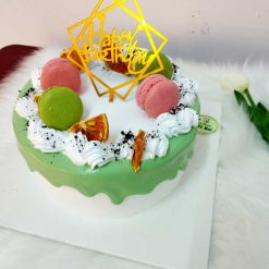 Bánh kem tặng bạn thân